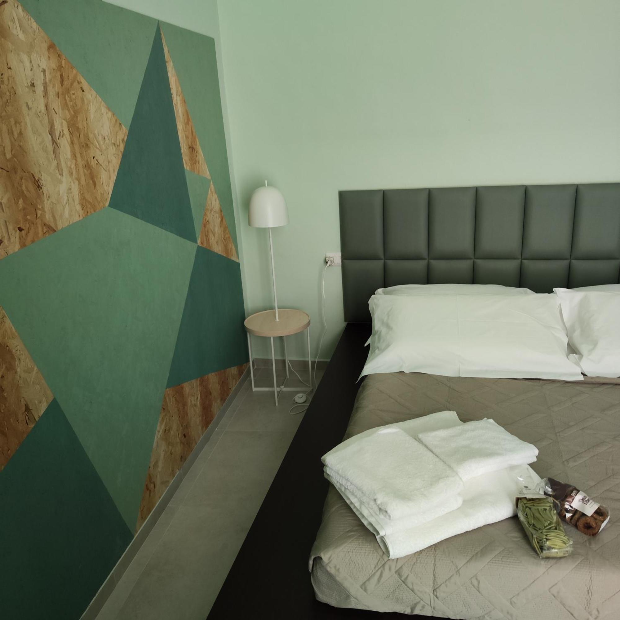 Mistral130 Apartman Bari Kültér fotó